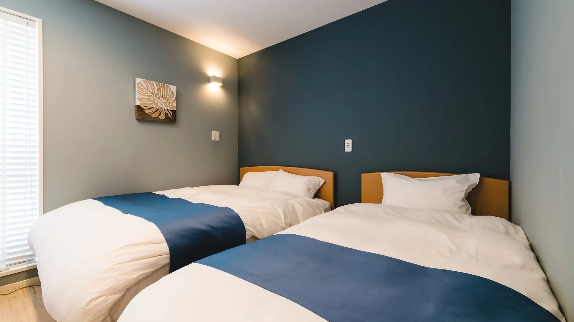 Trip Base Hakataekimae Aparthotel Fukuoka